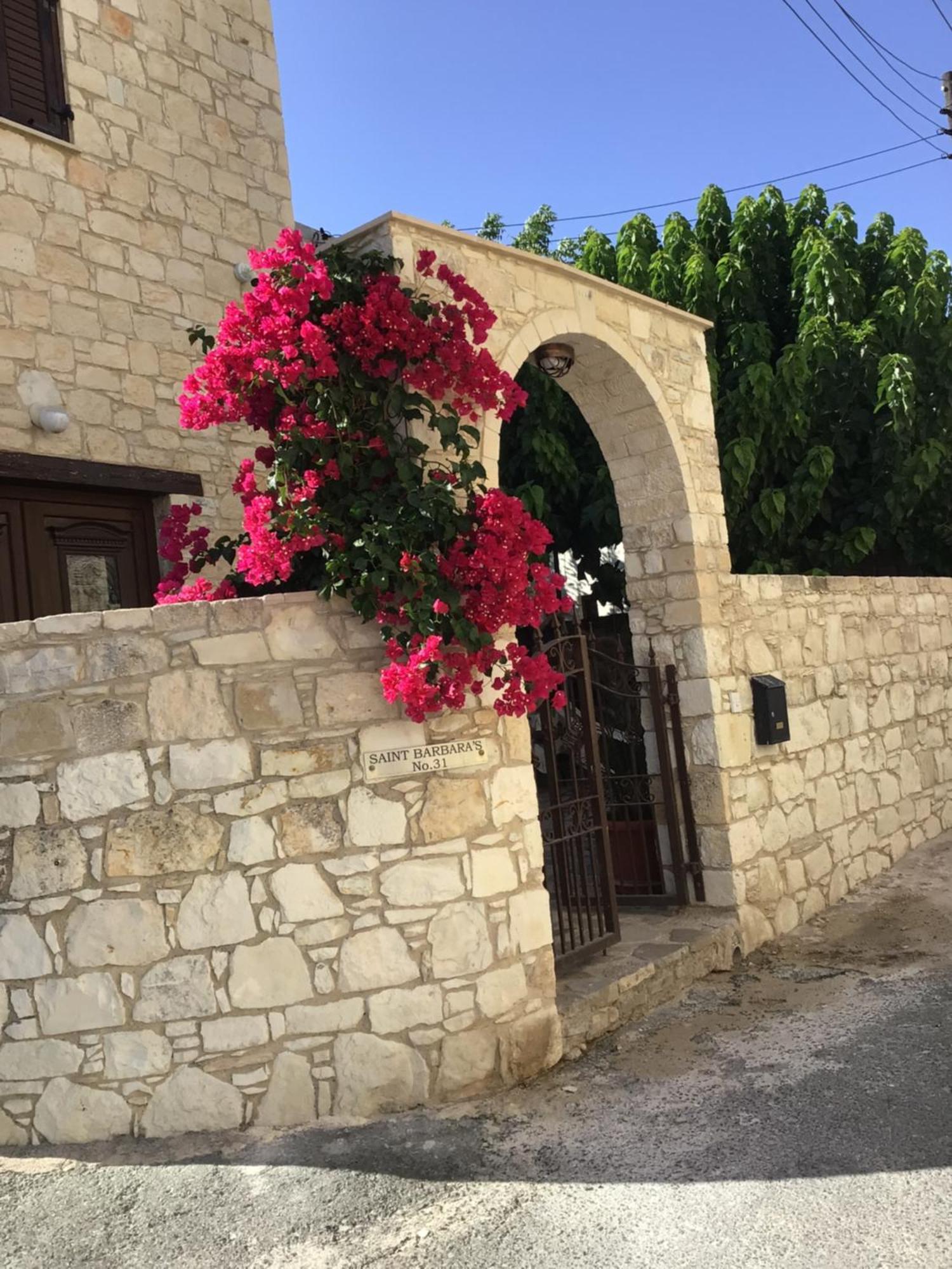Salamiou Stone House Villa Paphos Eksteriør billede