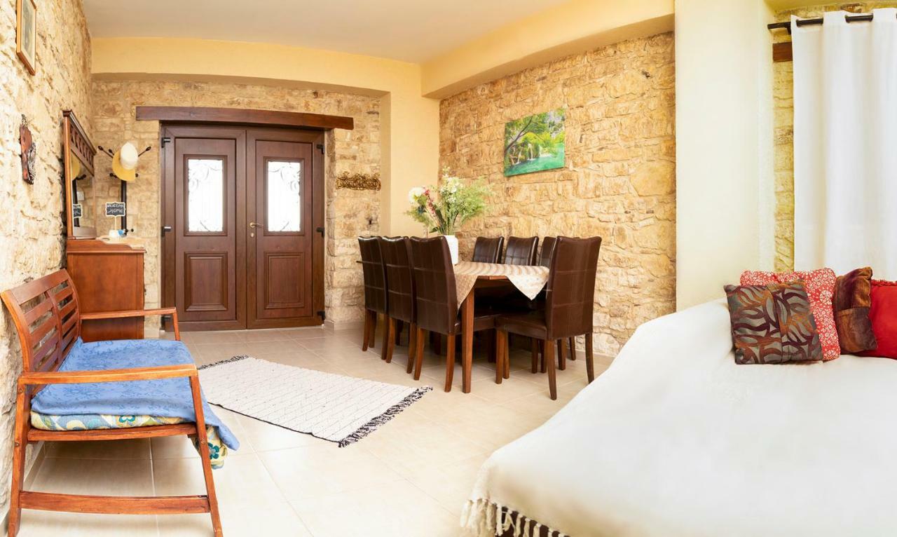 Salamiou Stone House Villa Paphos Eksteriør billede